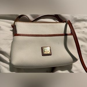 Dooney and bourke ivory crossbody